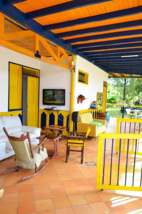 Casa Finca Villa Luz A 800 Mts Del Parque Del Cafe Montenegro Dış mekan fotoğraf